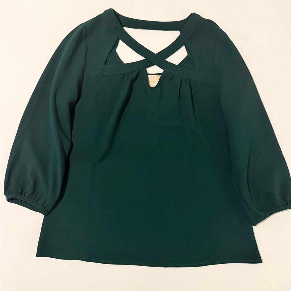 Skies Are Blue Hunter Green Blouse with Keyhole Cross Front Detail - Size Small